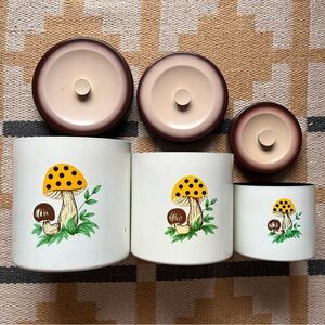 Vintage plastic mushroom kitchen canisters set